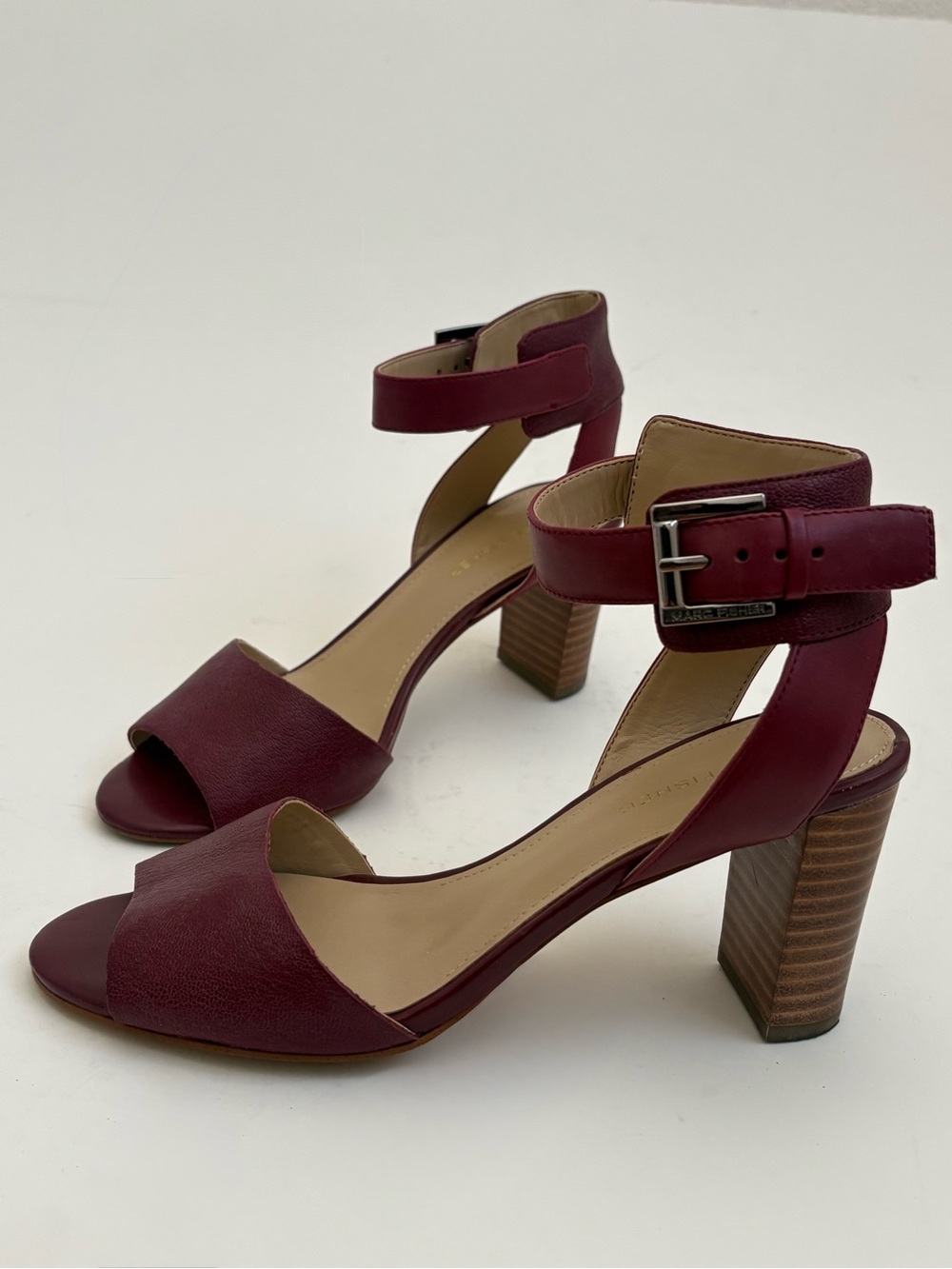Marc Fisher Women’s Burgundy Ankle-Strap Block Heel Sandals Size: 7.5M